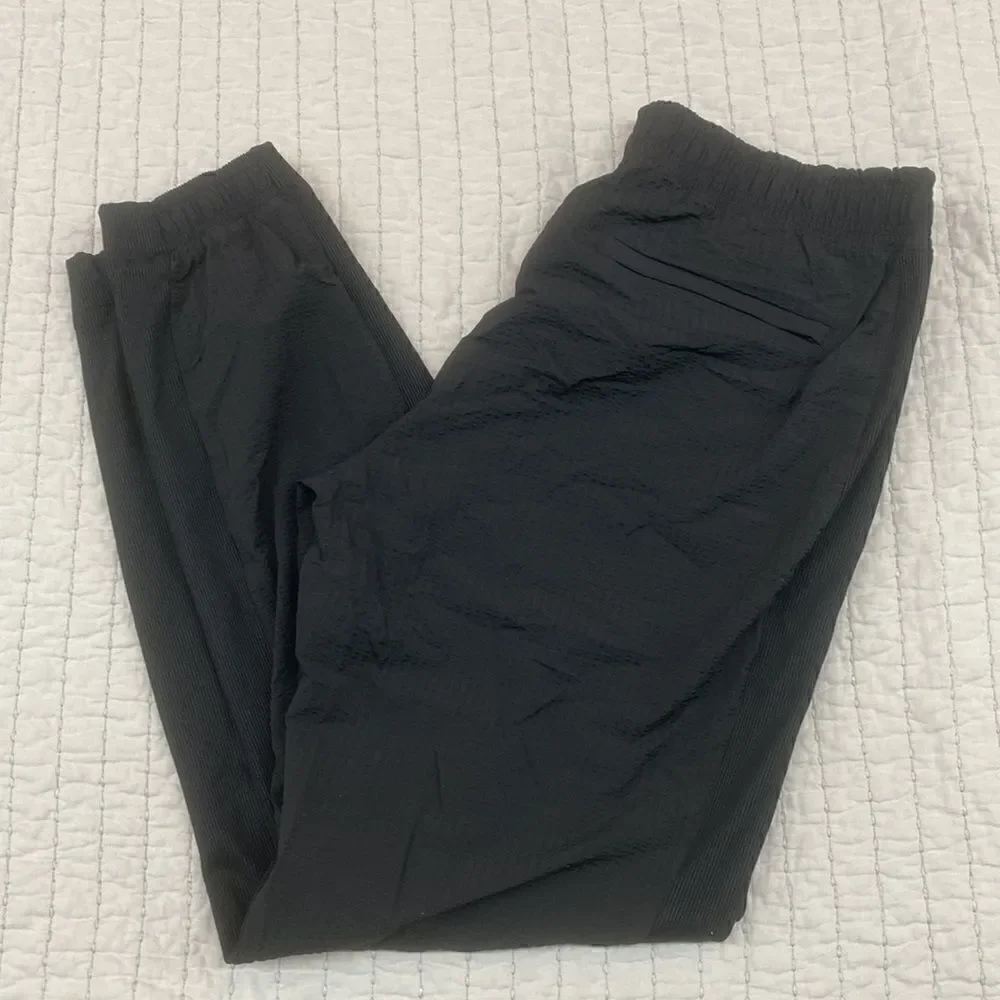 Athleta Textured Brooklyn Jogger